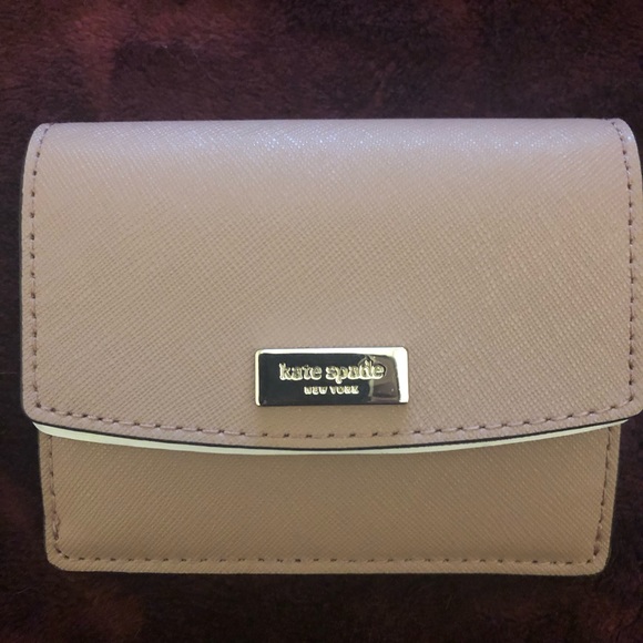kate spade Handbags - 🔥Kate ♠️ Wallet🔥